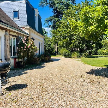 Maison Chaleureuse De 4 A 12 Personnes Neuville-aux-Bois Eksteriør bilde
